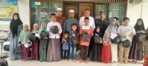 Maulid Di Gampong Cot Gapu Diwarnai Lantunan Zikir dan Santuni Anak Yatim Piatu.