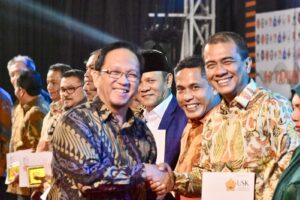 Raih Penghargaan Engineering Award, Selamat Untuk Fadhli Amir Kadis PUPR Bireun