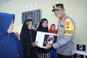 Bantuan Sosial Alumni Akabri Tahun 1991 di Kabupaten Bener Meriah