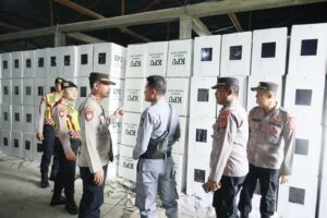 OMB Seulawah 2023, Personel Gabungan Polres Lhokseumawe Patroli di Gudang Logistik Pemilu