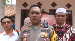 Polres Bondowoso Pasang Pipa Untuk Bantu Warga Cukupi Kebutuhan Air Bersih