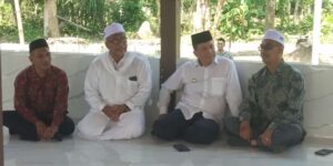 Anggota DPRK, Partai Aceh, Tgk.Amryadi, S.A.P Menghadiri Maulid di Dayah Durraatul Hidaayah Gampong Geulanggang Kulam.