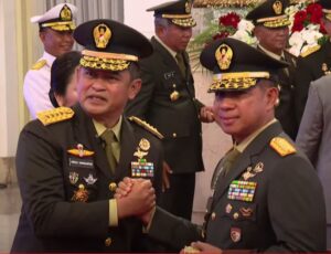 Panglima TNI Jenderal TNI Agus Subiyanto Menjadi Saksi Pelantikan Kasad  