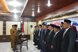 Pj. Walikota Langsa Lantik Pengurus MPD Kota Langsa Masa Bakti 2024-2028