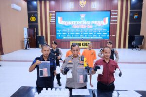 Polresta Blitar Berhasil Ungkap Dua Pengedar Narkoba dan Puluhan Ribu Pil Doubel L Diamankan