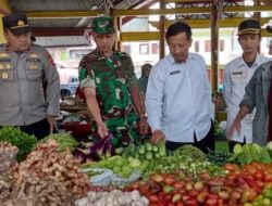 Pemkab Bener Meriah Bersama Unsur TNI dan Polri Sidak Pasar Simpang Tiga Redelong