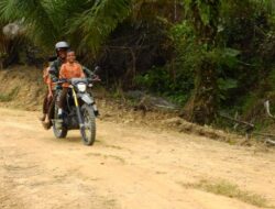 Satgas TMMD Reguler Ke-119 Kodim 0117/Aceh Tamiang Bonceng Anak-Anak Pulang Sekolah.