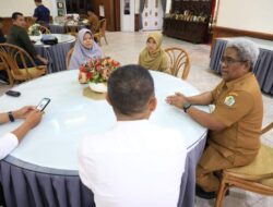 Dua Qariah Aceh Utara Lolos ke PTQ RRI Nasional Pj Bupati Mahyuzar Nyatakan Siap Jadi Tuan Rumah PTQ Nasional 2025.