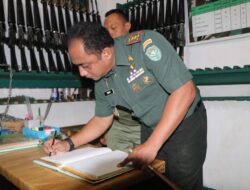 Pastikan Keamanan Dalam Operasi Militer Dan Keamanan Wilayah Dandim 0104/Aceh Timur Periksa Kelengkapan dan Keamanan Gudang Senjata dan Amunisi