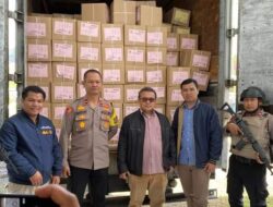 Pj. Sekda Khairmansyah pantau penerimaan logistik Pemilu.