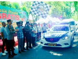 Pj.Walikota Lepas Tiga Mobil Hiace Mudik Gratis Idul Fitri 1445 Hijriah