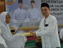 162 Calon Jemaah Haji angsa Dipeusijeuk Sebelum Berangkat ke Tanah Suci