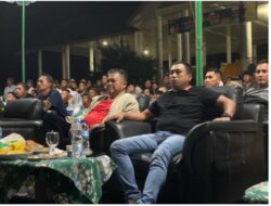 Pj Bupati Dr Asra Nonton Bareng Bersama Masyarakat Aceh Tamiang