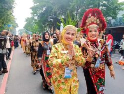 Pj. Ketua TP-PKK Bener Meriah Hadiri HUT ke -42 Dekranas dan HKG ke 52 PKK di Solo.