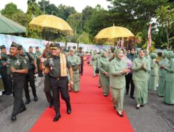 Pangdam IM dan Ibu Ketua Persit KCK Daerah Iskandar Muda beserta rombongan melaksanakan Kunker ke Kodim 0110/Abdya