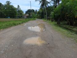 Jalan Pase 1 Kecamatan Simpang Keuramat, Sepuluh Tahun Tidak Pernah di Aspal.