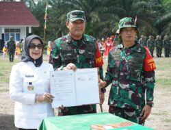 Plt Bupati Labuhanbatu Dampingi Danrem 022/PT Tutup TMMD ke-120 Tahun 2024