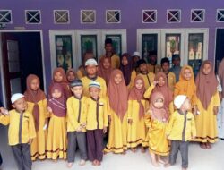 Yayasan Pondok Qur’an Al Muflihun menyambut Idul Adha Memberi Santunan ke Anak Yatim