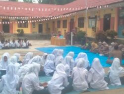 Babinsa 11/Brb Bersama UPTD Puskesmas Birem Bayeun Sosialisasi AKSI BERGIZI Pada Sekolah Di SMPN 4 Birem Bayeun (Alue sentang)