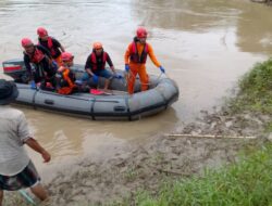 Tiga Hari Dilakukan Pencarian, Gadis Yang Tenggelam di Sungai Peureulak Ditemukan