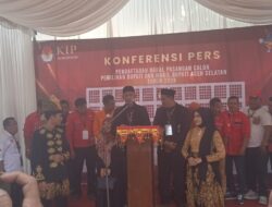 Pasangan calon bupati tgk amran dan akmal AH s.pd resmi mendaftar ke Kantor kip Aceh Selatan