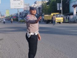 Anggota Sat Lantas laksanakan Giat Strong Poin Pagi Kota Lhokseumawe