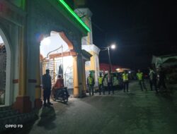 Personel Polres Bener Meriah Laksanakan Pengamanan Shalat Subuh Berjamaah dan Tausiyah di Masjid Al-Falah