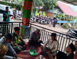 Komsos Dijadikan Wadah Silahturahmi Babinsa Koramil 04/PRG Bersama Komponen Masyarakat