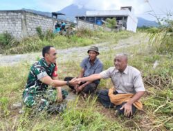 Segera Lapor, Pesan Babinsa Koramil 05/Permata Jika Melihat Karhutla