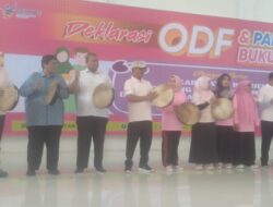 1200 Orang Ikut Deklarasi Open Defecation Free( ODF ) Dan Parade Buku KIA.