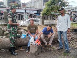 Babinsa Manfaatkan Waktu Komsos Bersama Tokoh Masyarakat