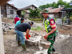 Dukung Sarana Ibadah, Babinsa Bersama Warga Gotong Royong