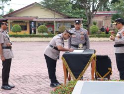 Kapolres Aceh Timur Pimpin Upacara Pelantikan Jabatan Kabag SDM dan Serah Terima Jabatan Kapolsek