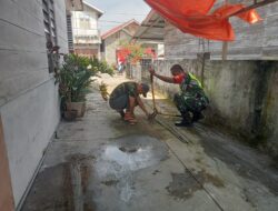 Peduli Terhadap Warga Binaan, Babinsa Bantu pembangunan rumah