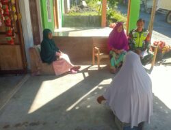 Babinsa Koramil 08/Silih Nara Gelar Komsos dengan Warga Desa Sanehen