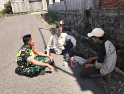 Lewat Komsos, Babinsa Himbau Warga Jaga Kebersihan Lingkungan