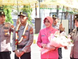 Polres Bireuen Sambut Kapolres Baru, Diwarnai Jajar Hormat dan Pedang Pora.