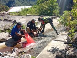 Babinsa Koramil 08/Silih Nara Bantu Warga Tertimpa Musibah di Desa Jerata
