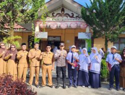 Polisi Jadi Pembina Upacara, Himbau Pelajar Agar Taat dan Patuh Kepada Orang Tua dan Hormat Kepada Guru