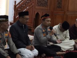 Shalat subuh keliling, Polres Bener Meriah jalin silaturahmi dengan masyarakat di Masjid Agung Babussalam