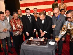 Kapoksahli Pangdam I/BB Hadiri Peringatan HUT ke-249 Kemerdekaan Amerika Serikat di Medan
