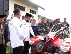 Kasdim 0104/Aceh Timur Hadiri Penyerahan Alsintan oleh Bupati Aceh Timur kepada Brigadir Pangan untuk Perkuat Ketahanan Pangan Daerah
