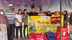 Anggota DPRA Ir. Iskandar Putra Simeulue : Salurkan Bantuan untuk Korban Kebakaran di Kecamatan Jaya Kabupaten Aceh Jaya