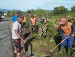Peduli Pasilitas Umum, Babinsa Dan Warga Bergotong Royong Bersama