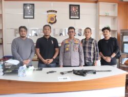 Polres Langsa Terima Penyerahan Senjata Api dari Warga