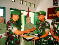Kepala Staf Kodim 0119/BM Pimpin Upacara Korps Raport Dua Perwira Pindah Satuan