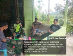 Babinsa Koramil 08/Silih Nara Tingkatkan Kemanunggalan TNI-Rakyat Lewat Kegiatan Komsos di Desa Paya Beke