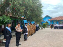 Kasat Samapta Polres Bener Meriah jadi pembina upacara di SMPN 1 Bukit, sampaikan pesan penting soal narkoba dan bullying
