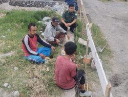 Komsos Bersama Pekerja Bangunan, Babinsa Berbagi Pengalaman