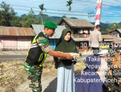 Babinsa Serda Bachtiar Efendi Hadiri Jum’at Curhat di Desa Remesen 